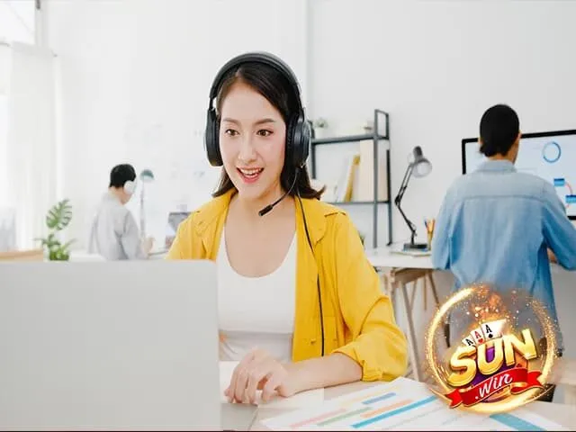 Làm thế nào tôi có thể nhận ngay 100000 điểm khi đăng nhập vào C54 bằng ứng dụng di động C54? - C54